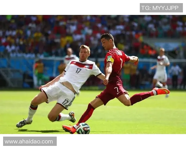 英协足球的历史传承与未来发展探讨：从草根到职业的演变之路